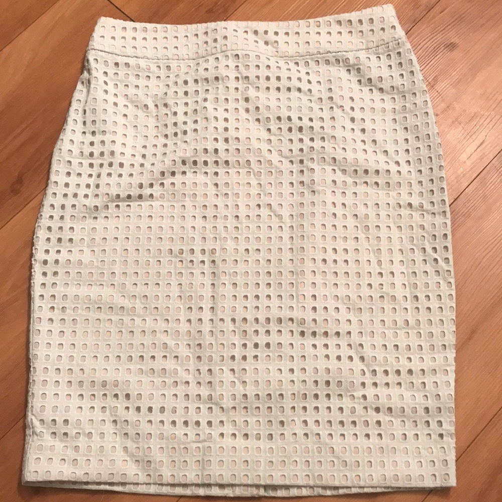 Eyelet pencil skirt